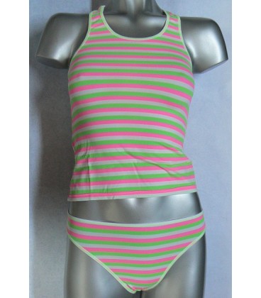 Conjunto camiseta + bikini Wynona